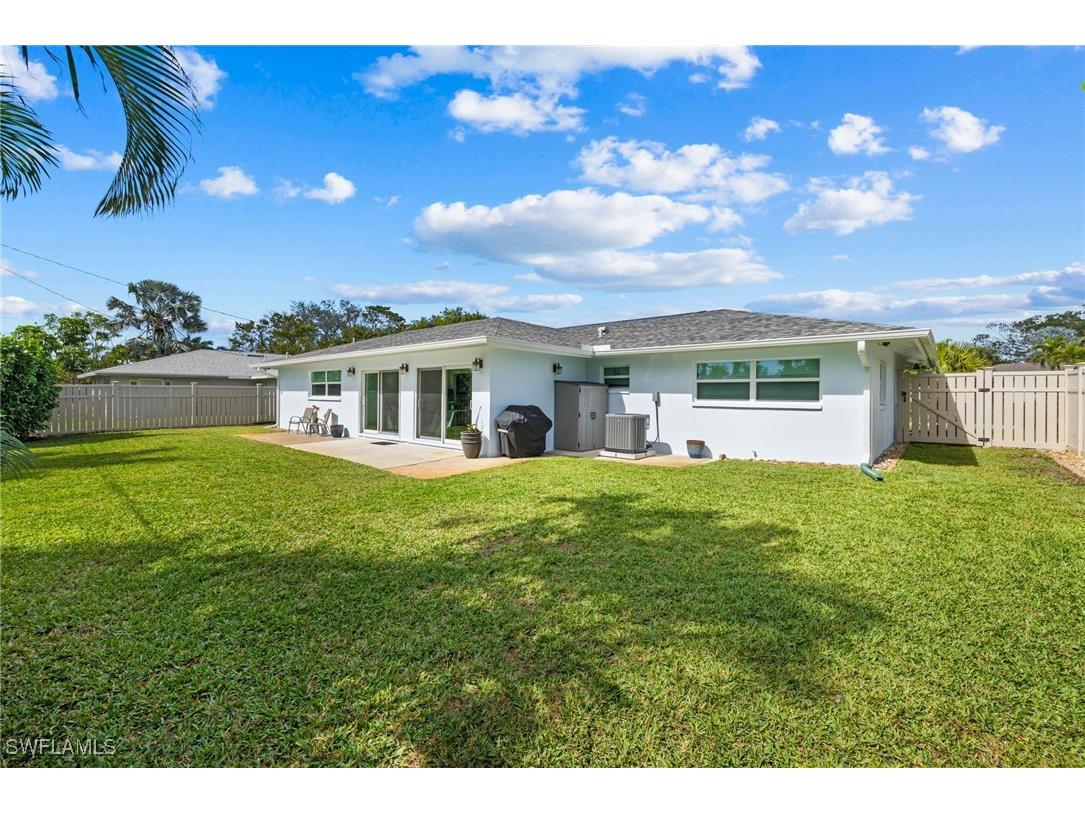 1252 Pompei Lane Naples FL 34103 225064461 image43