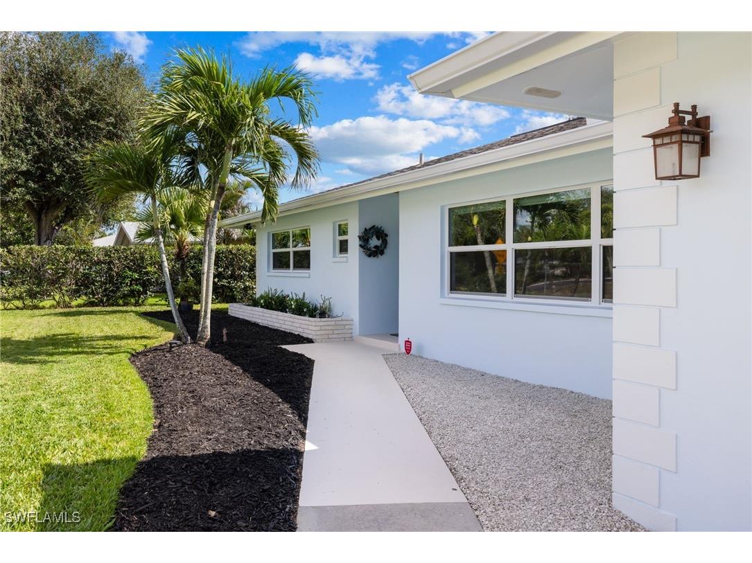 1252 Pompei Lane Naples FL 34103 225064461 image47