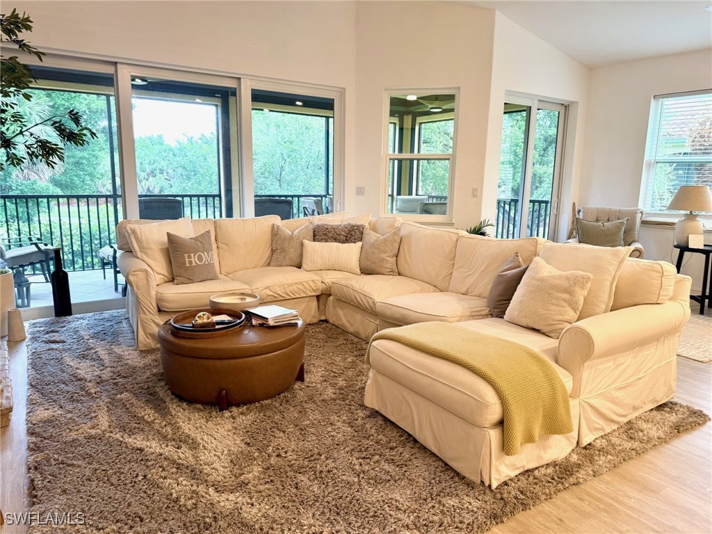 1252 Rialto Way #202 Naples FL 34114 225052502 image14