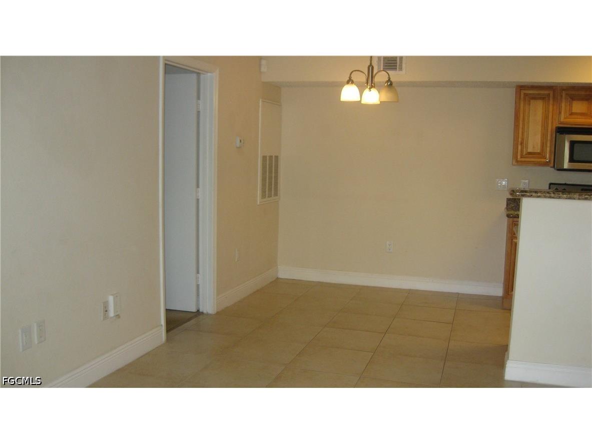 12520 Equestrian Circle #303 Fort Myers FL 33907 2026019671 image4