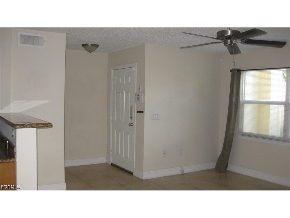12520 Equestrian Circle #303 Fort Myers FL 33907 2026019671 image5