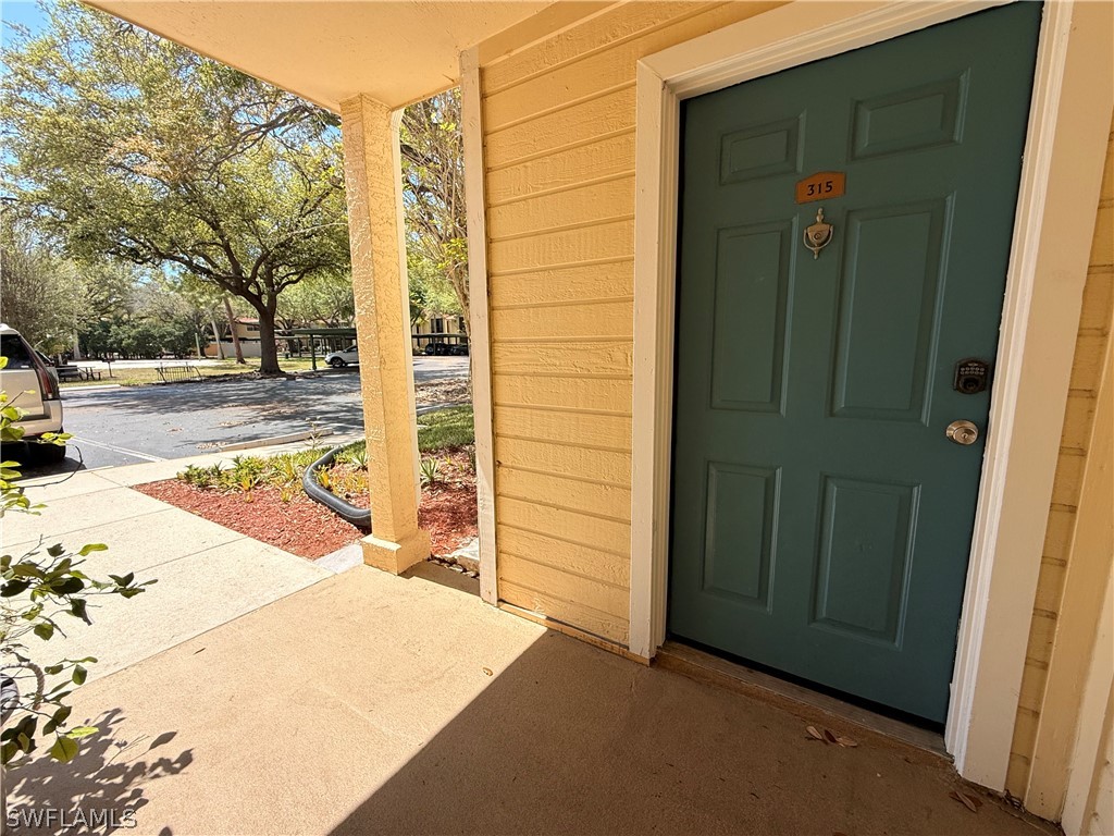 12520 Equestrian Circle #315 Fort Myers FL 33907 226011812 image3