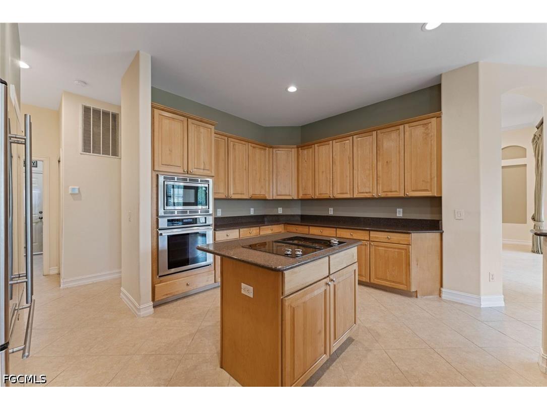 12520 Walden Run Drive Fort Myers FL 33913 2026018090 image25