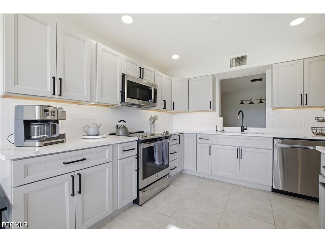 12521 Kelly Sands Way #34 Fort Myers FL 33908 223078455 image43