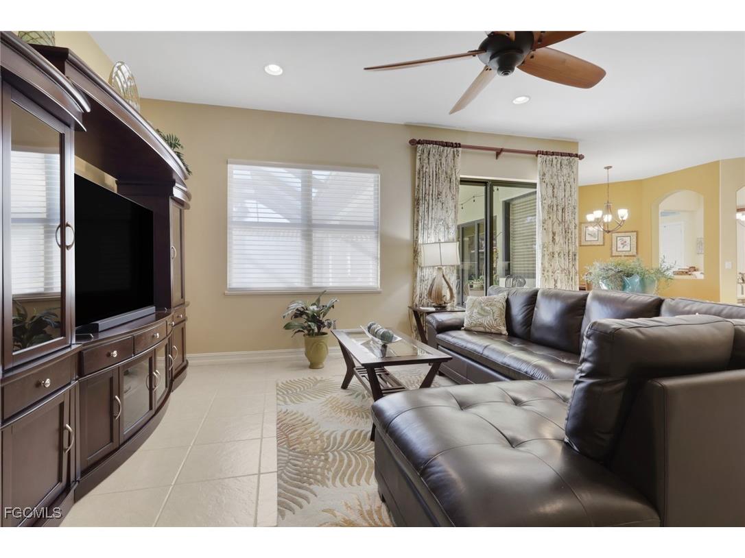 12525 Fairmont Drive Fort Myers FL 33913 2025024982 image12
