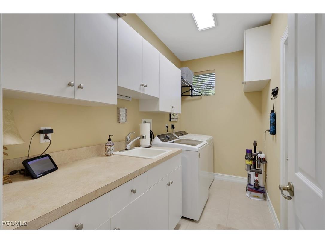 12525 Fairmont Drive Fort Myers FL 33913 2025024982 image24