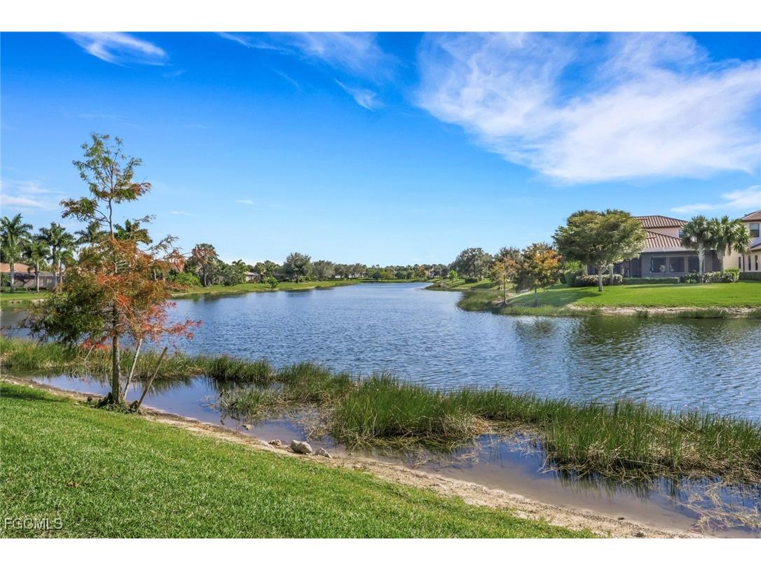 12525 Fairmont Drive Fort Myers FL 33913 2025024982 image30
