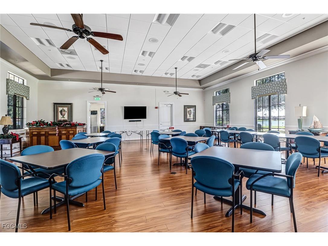 12525 Fairmont Drive Fort Myers FL 33913 2025024982 image38