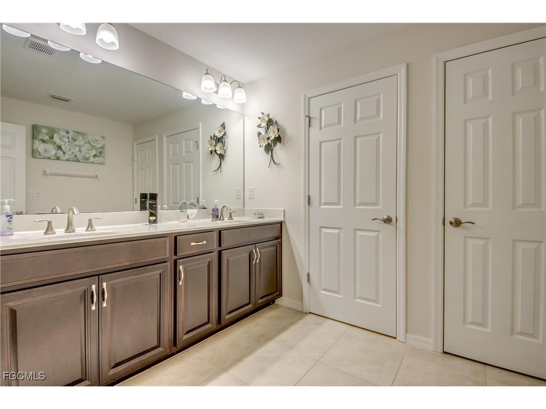 12525 Hammock Cove Boulevard Fort Myers FL 33913 2025003230 image19