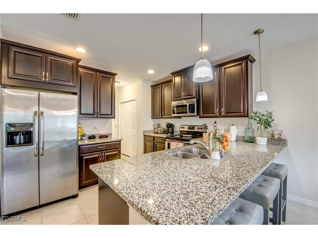 12525 Hammock Cove Boulevard Fort Myers FL 33913 2025003230 image2