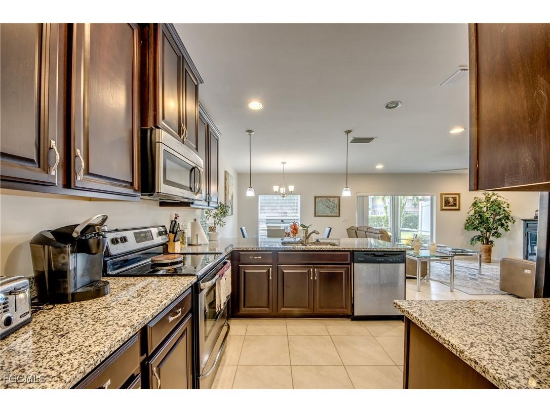 12525 Hammock Cove Boulevard Fort Myers FL 33913 2025003230 image6