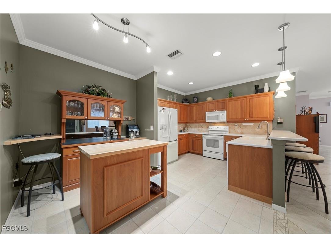 12529 Stone Valley Loop Fort Myers FL 33913 2025025212 image6