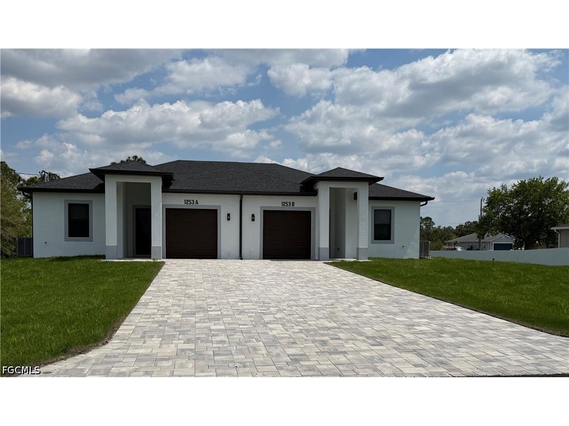 1253 Columbus Boulevard Fort Myers FL 33913 2026014420 image1