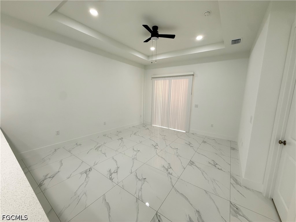 1253 Columbus Boulevard Fort Myers FL 33913 2026014420 image4
