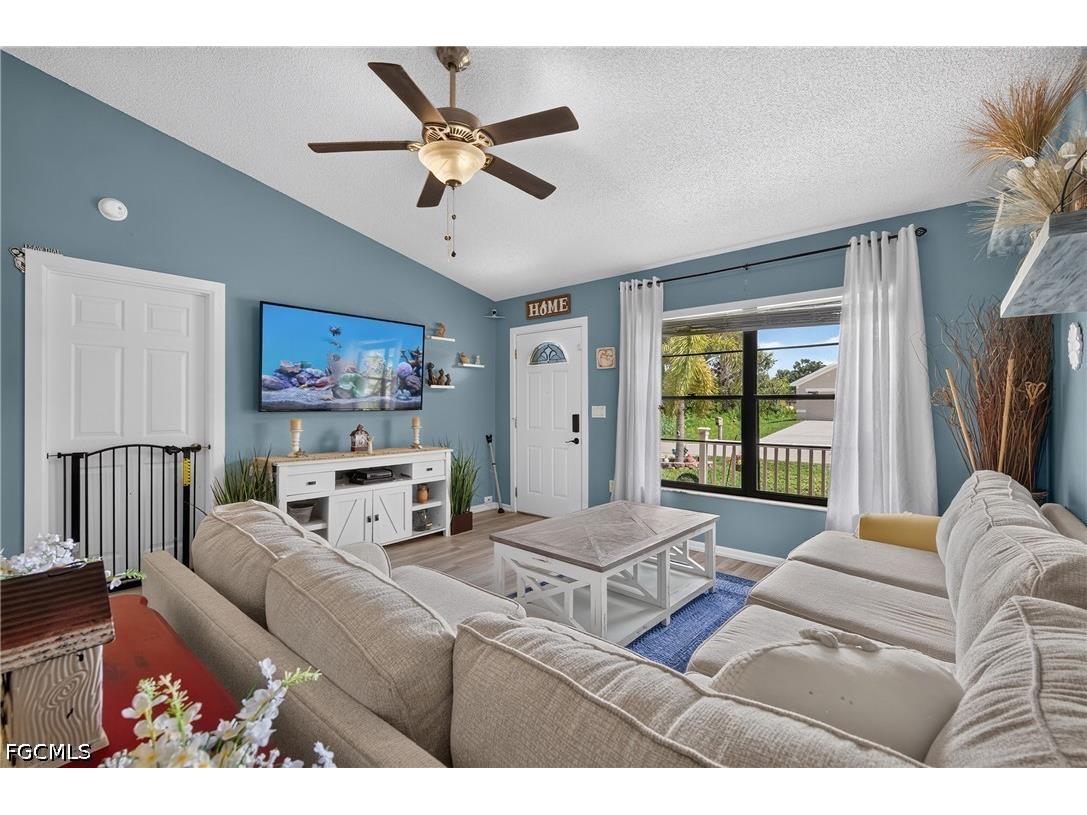 1253 Fleetwood Drive NW Port Charlotte FL 33948 2026029106 image8