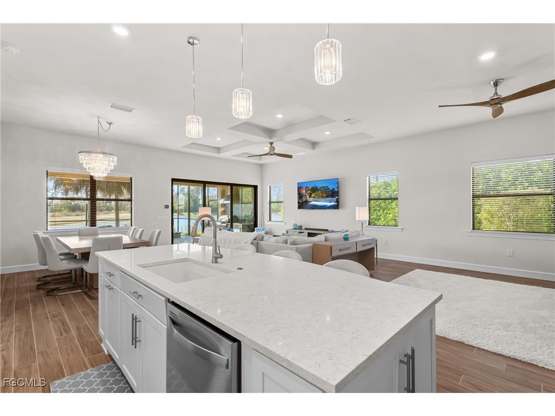 12531 Aqua Reserve Court Fort Myers FL 33913 2025023760 image4