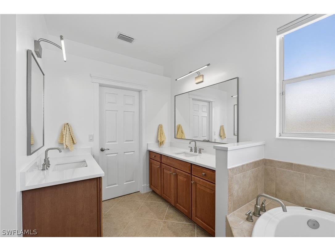 12532 Stone Tower Loop Fort Myers FL 33913 226012253 image8