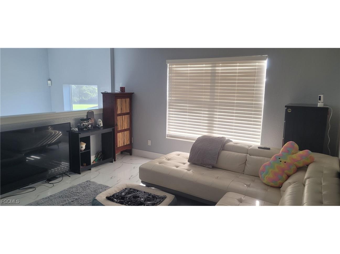 12537 Gemstone Court Fort Myers FL 33913 2025012786 image10