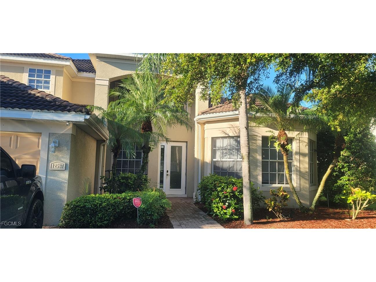 12537 Gemstone Court Fort Myers FL 33913 2025012786 image2