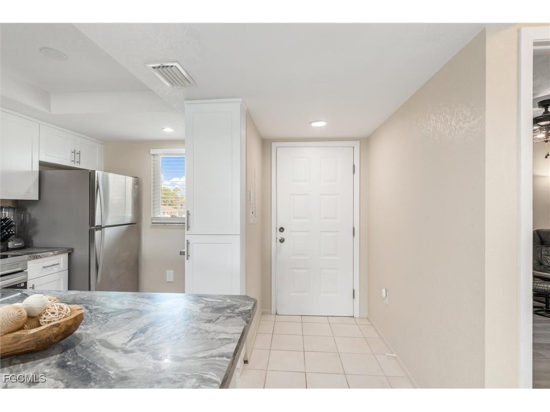 12538 SW Kingsway Circle #505 Lake Suzy FL 34269 2025006332 image5