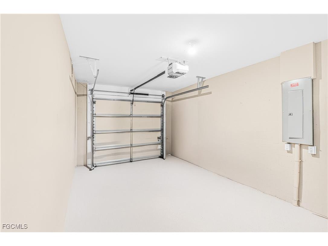 12539 Laurel Cove Drive Fort Myers FL 33913 2025014740 image26