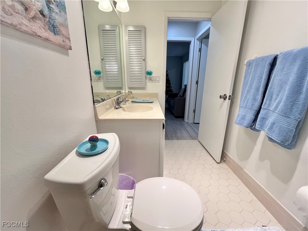 1254 Hazeltine Drive Fort Myers FL 33919 2025024069 image34