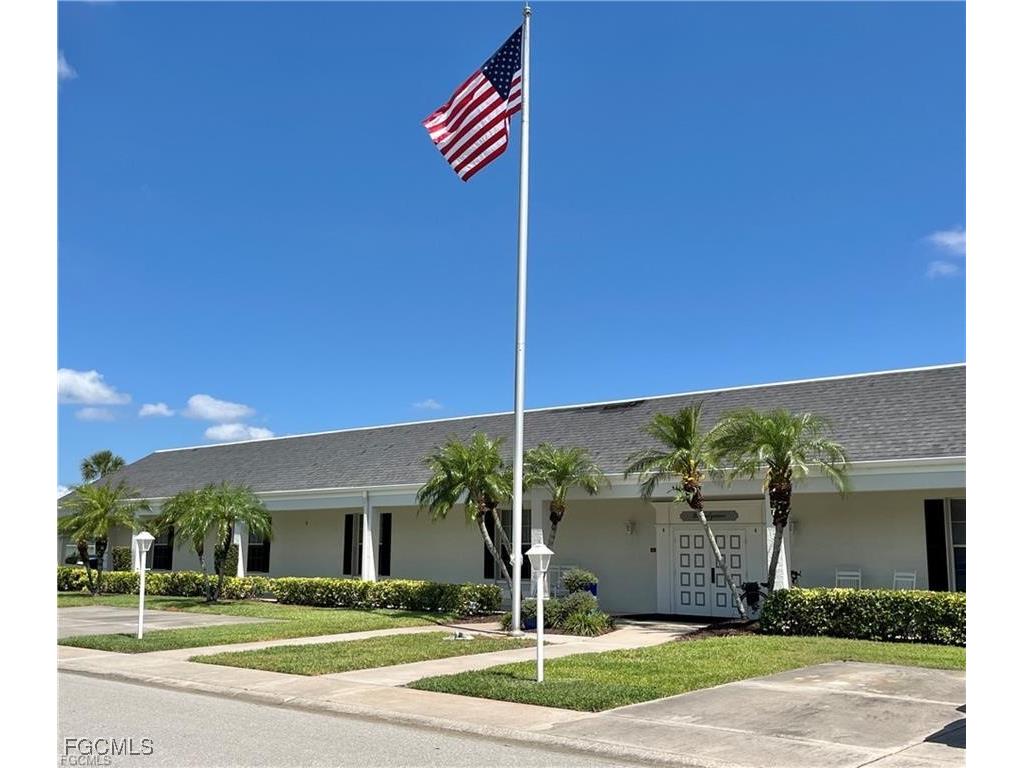 1254 Hazeltine Drive Fort Myers FL 33919 2025024069 image39