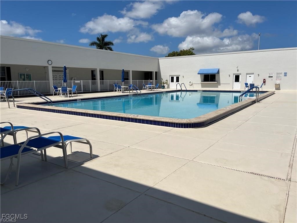 1254 Hazeltine Drive Fort Myers FL 33919 2025024069 image41