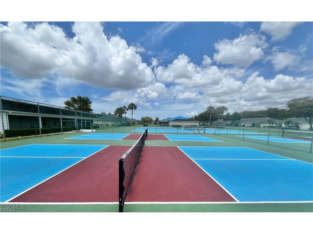 1254 Hazeltine Drive Fort Myers FL 33919 2025024069 image44