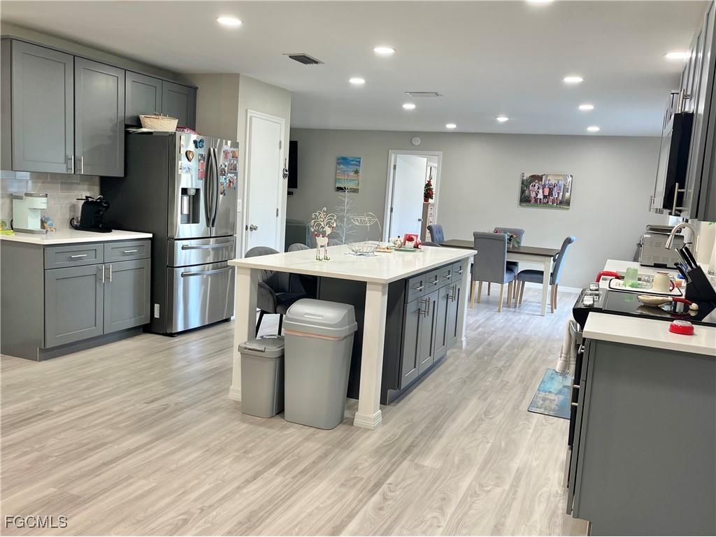 1254 Hazeltine Drive Fort Myers FL 33919 2025024069 image7