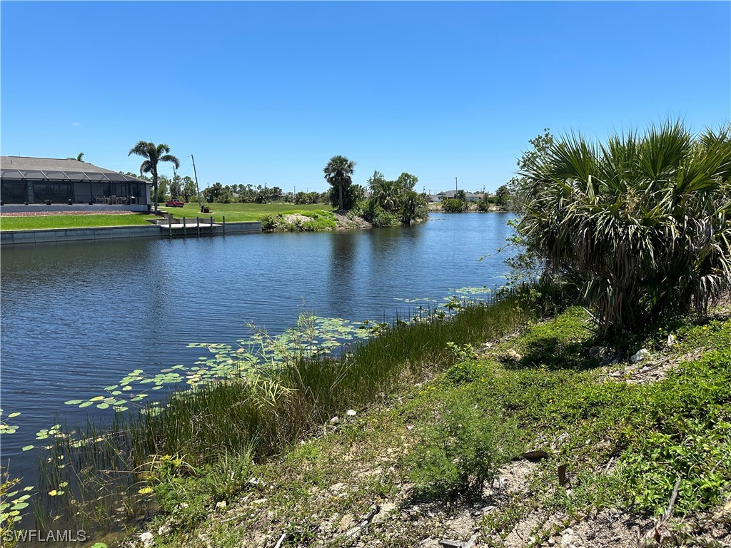 1254 NE 40th Street Cape Coral FL 33909 223047085 image1