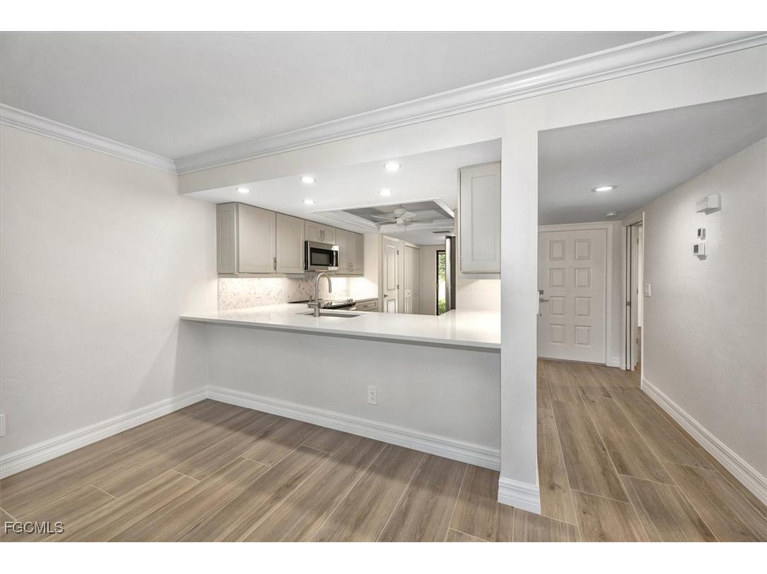 12541 Kelly Sands Way #15 Fort Myers FL 33908 2025016199 image11