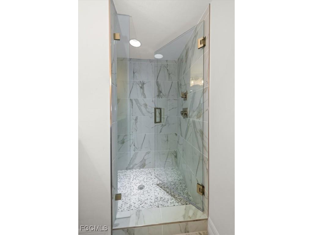 12541 Kelly Sands Way #15 Fort Myers FL 33908 2025016199 image19