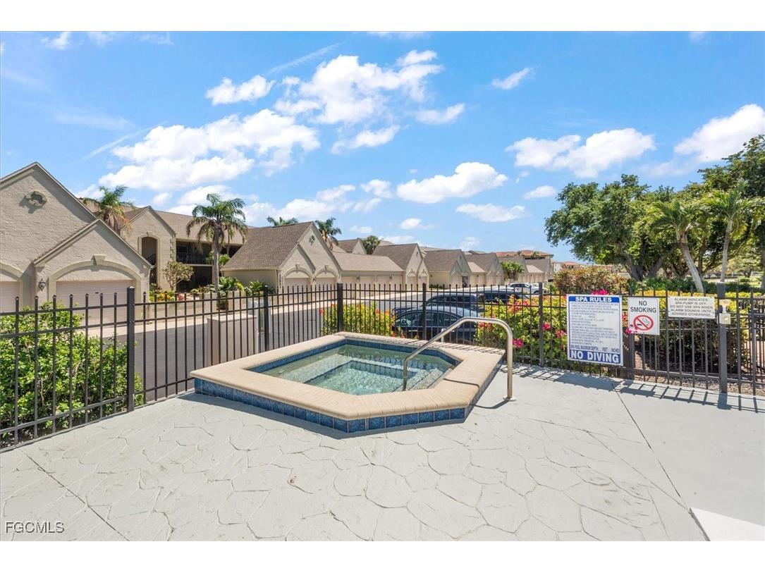 12541 Kelly Sands Way #15 Fort Myers FL 33908 2025016199 image30