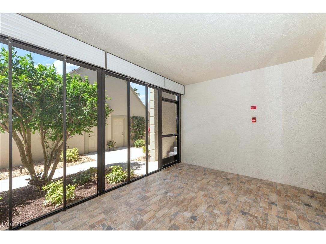 12541 Kelly Sands Way #15 Fort Myers FL 33908 2025016199 image7