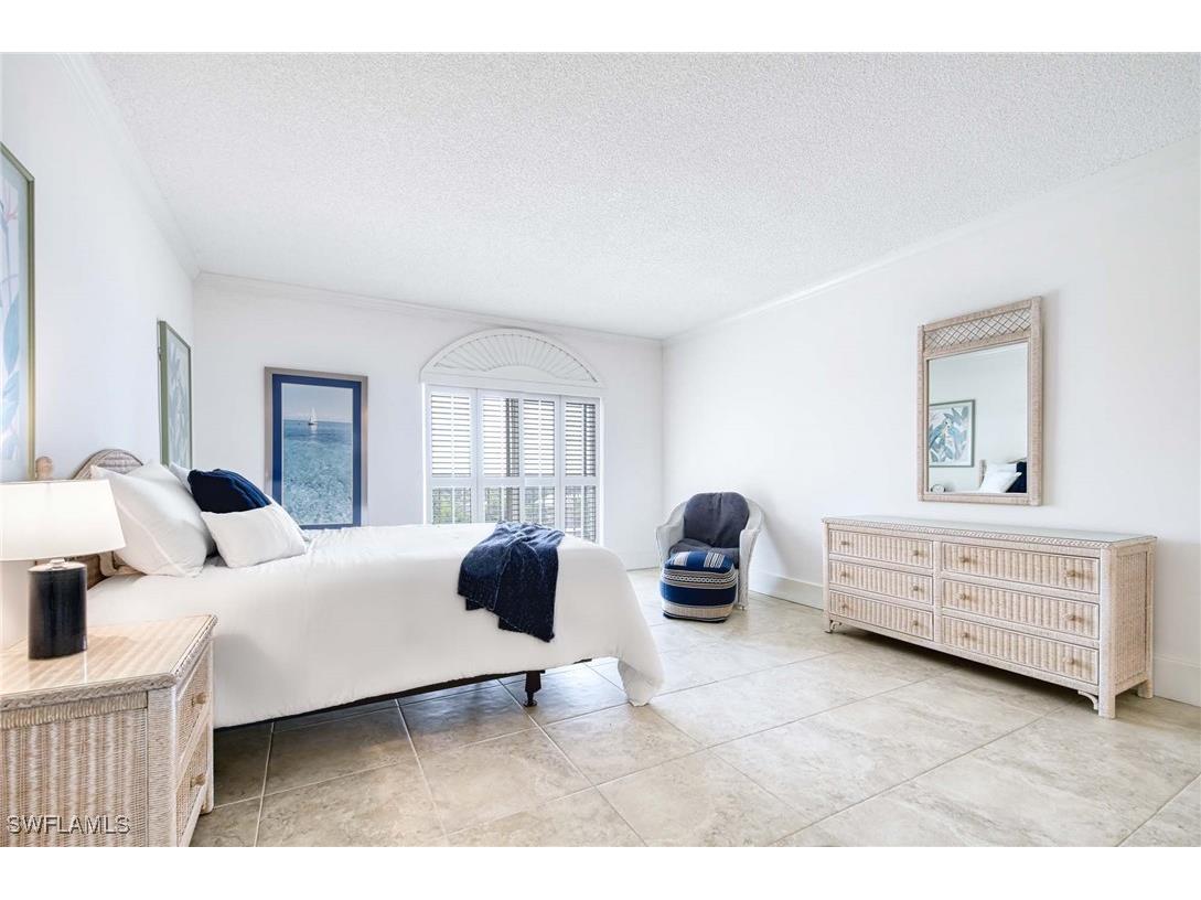 1255 Gulf Shore Boulevard N #6S Naples FL 34102 226000473 image21