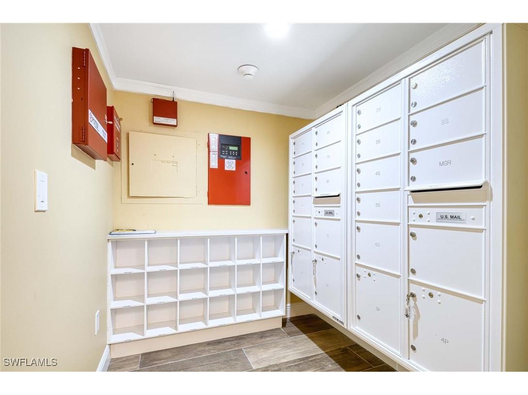 1255 Gulf Shore Boulevard N #6S Naples FL 34102 226000473 image28