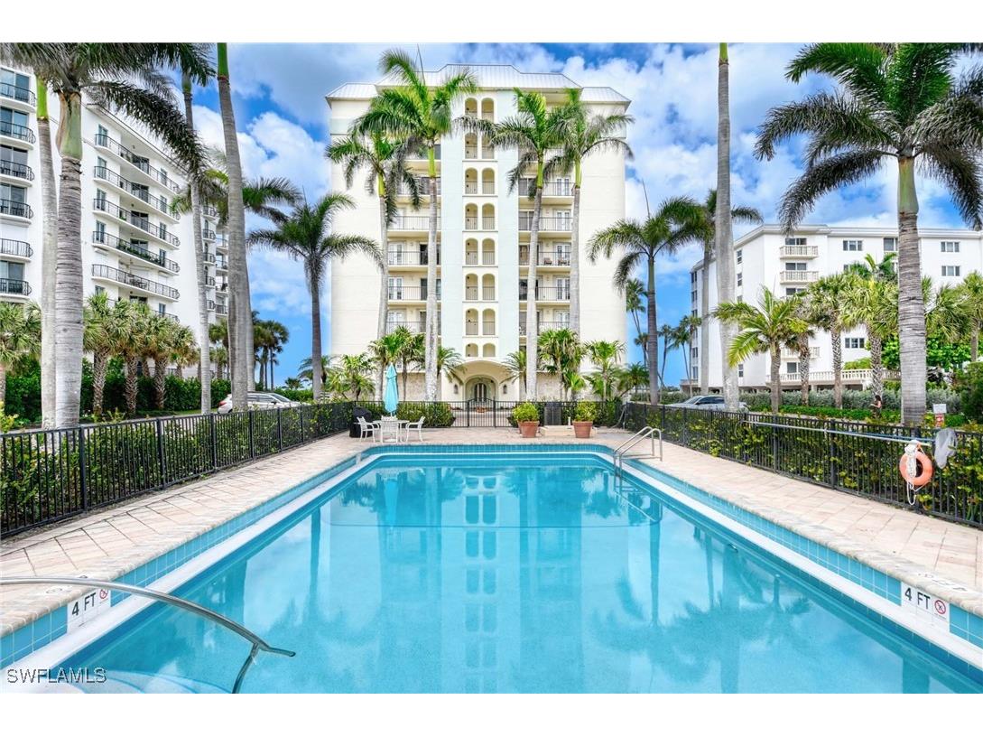 1255 Gulf Shore Boulevard N #6S Naples FL 34102 226000473 image32
