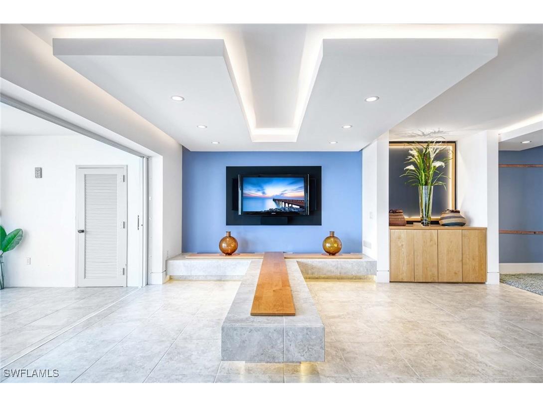 1255 Gulf Shore Boulevard N #6S Naples FL 34102 226000473 image4