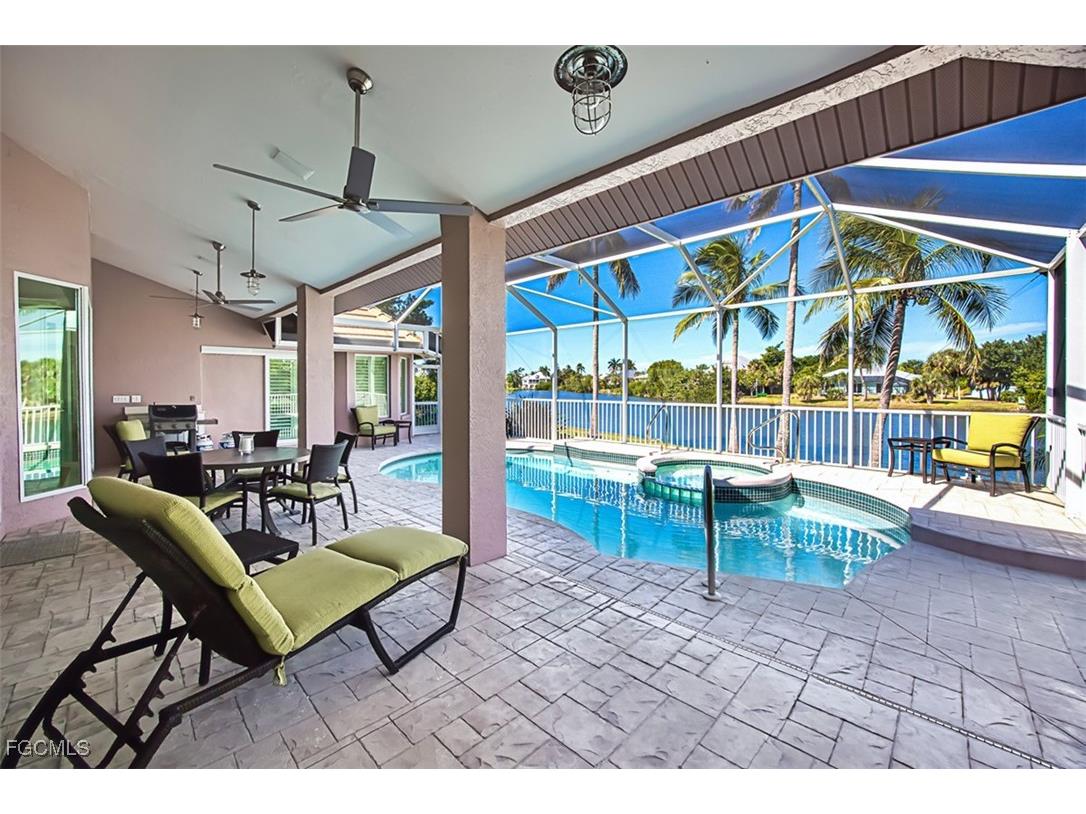 1255 Sand Castle Road Sanibel FL 33957 2025019669 image18