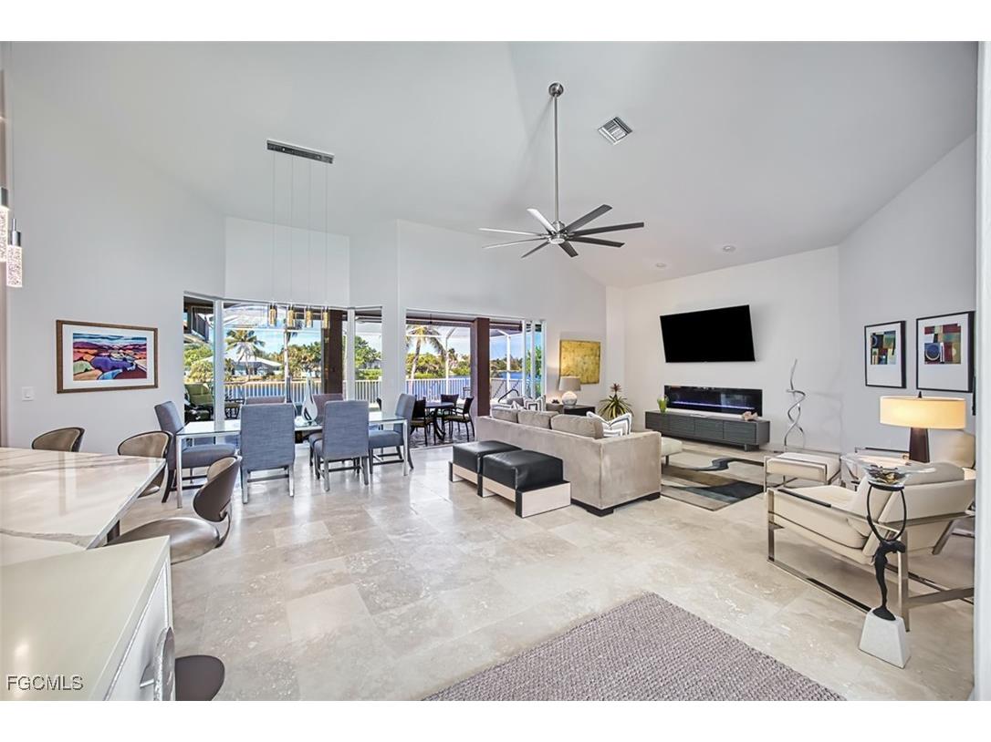 1255 Sand Castle Road Sanibel FL 33957 2025019669 image5