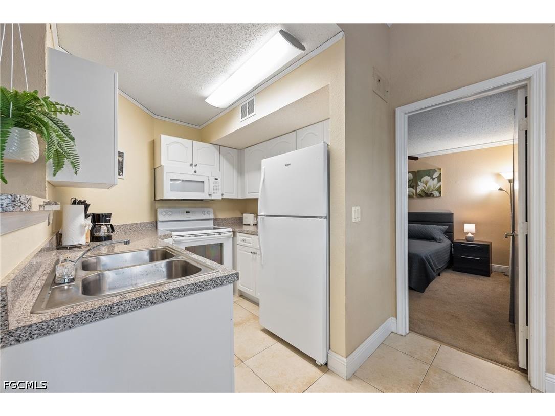 12550 Equestrian Circle #602 Fort Myers FL 33907 2026014852 image10