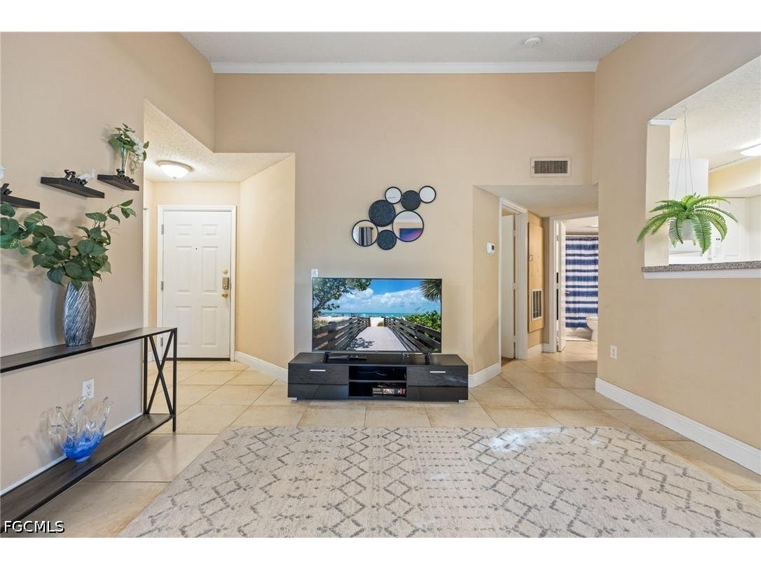 12550 Equestrian Circle #602 Fort Myers FL 33907 2026014852 image5
