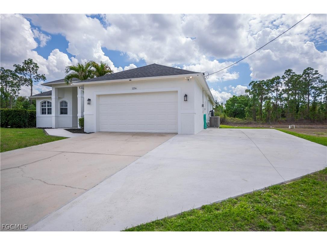 1256 Edna Street E Lehigh Acres FL 33974 2026013173 image24