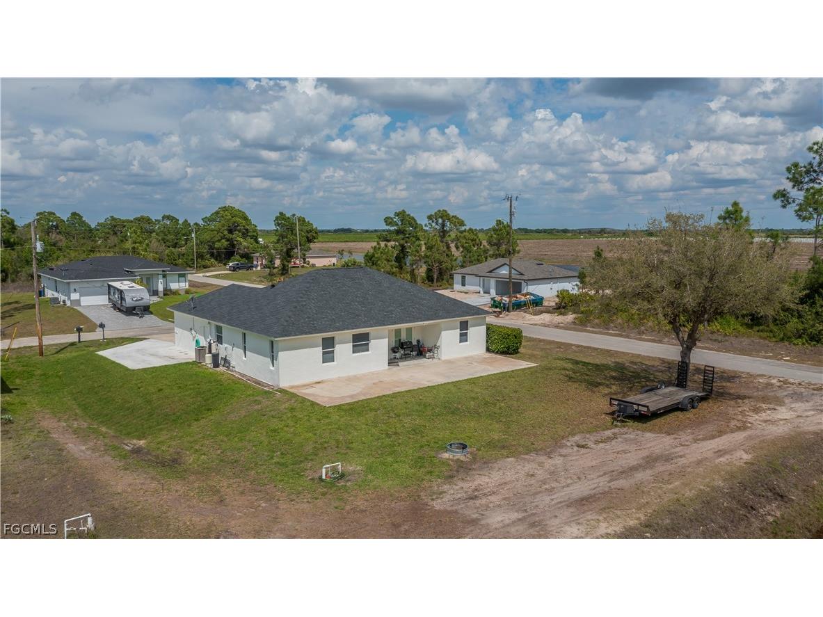 1256 Edna Street E Lehigh Acres FL 33974 2026013173 image5