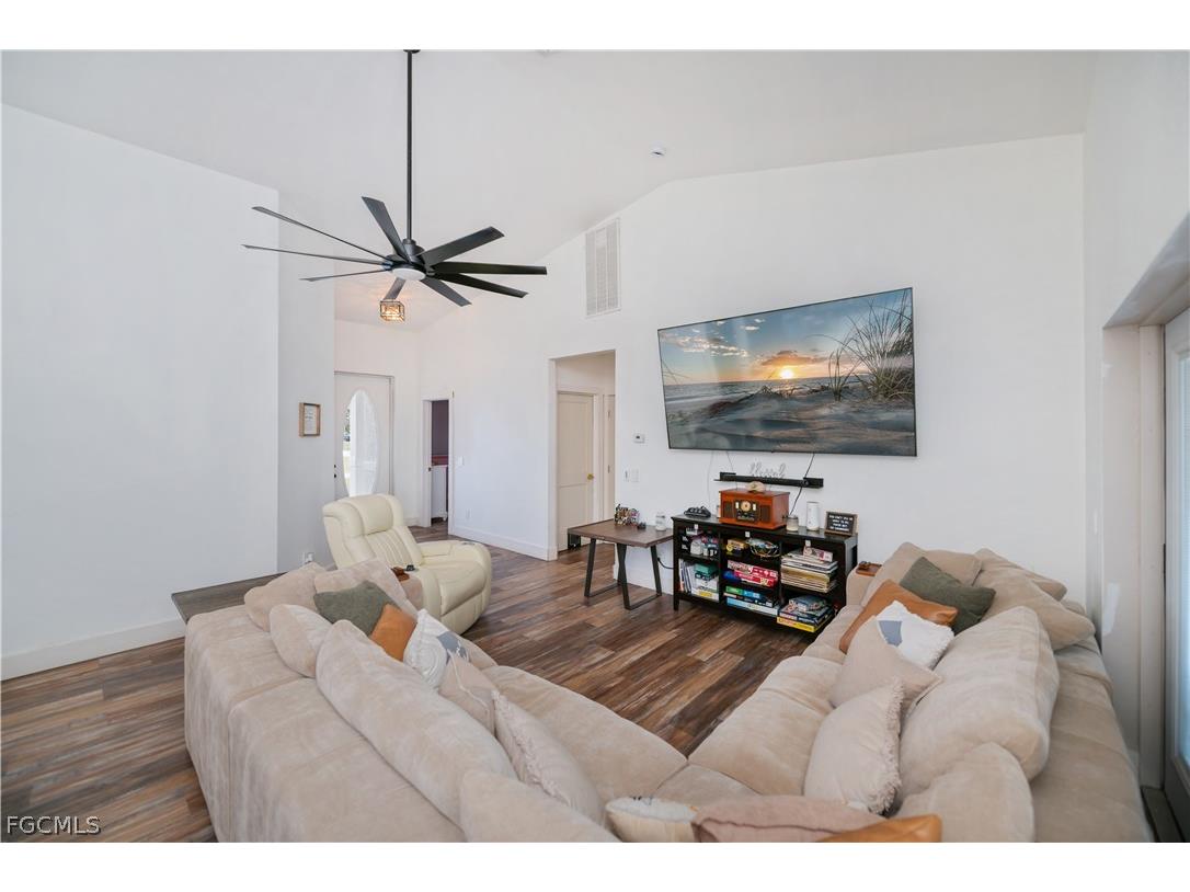 1256 Edna Street E Lehigh Acres FL 33974 2026013173 image8