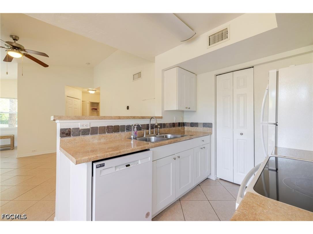 12561 Equestrian Circle #802 Fort Myers FL 33907 2026031450 image8