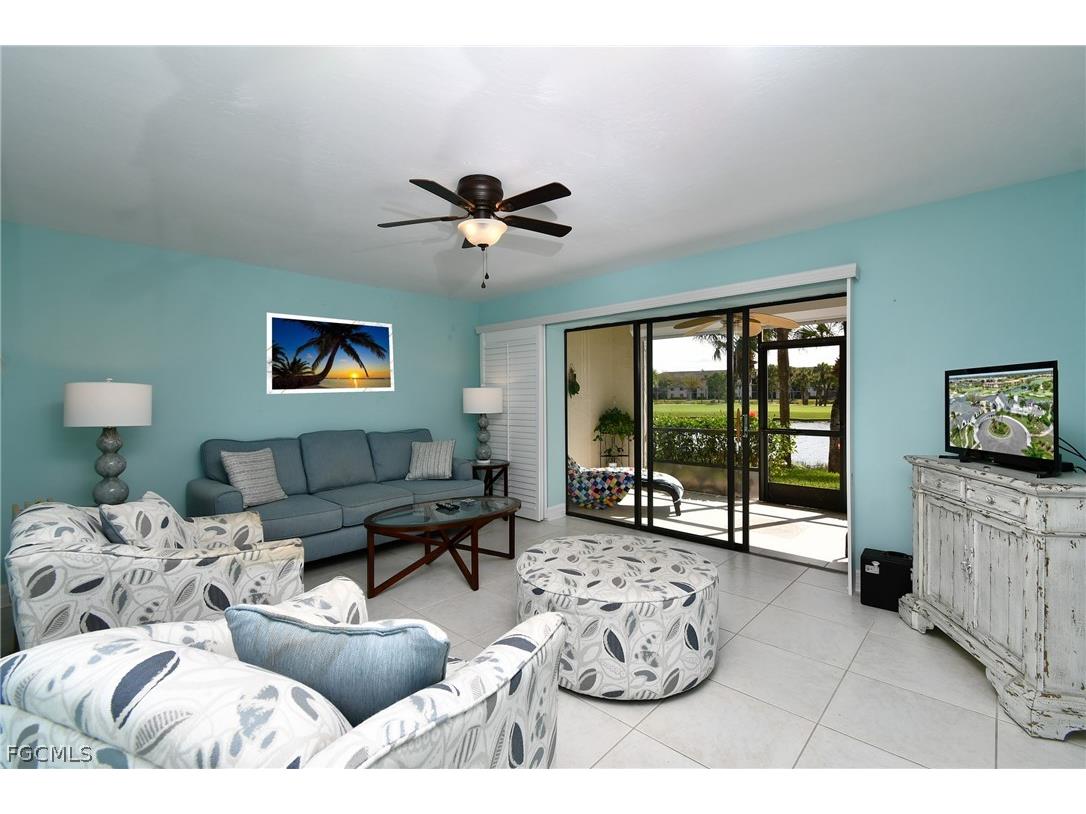 12561 Kelly Sands Way #6 Fort Myers FL 33908 2026013428 image1