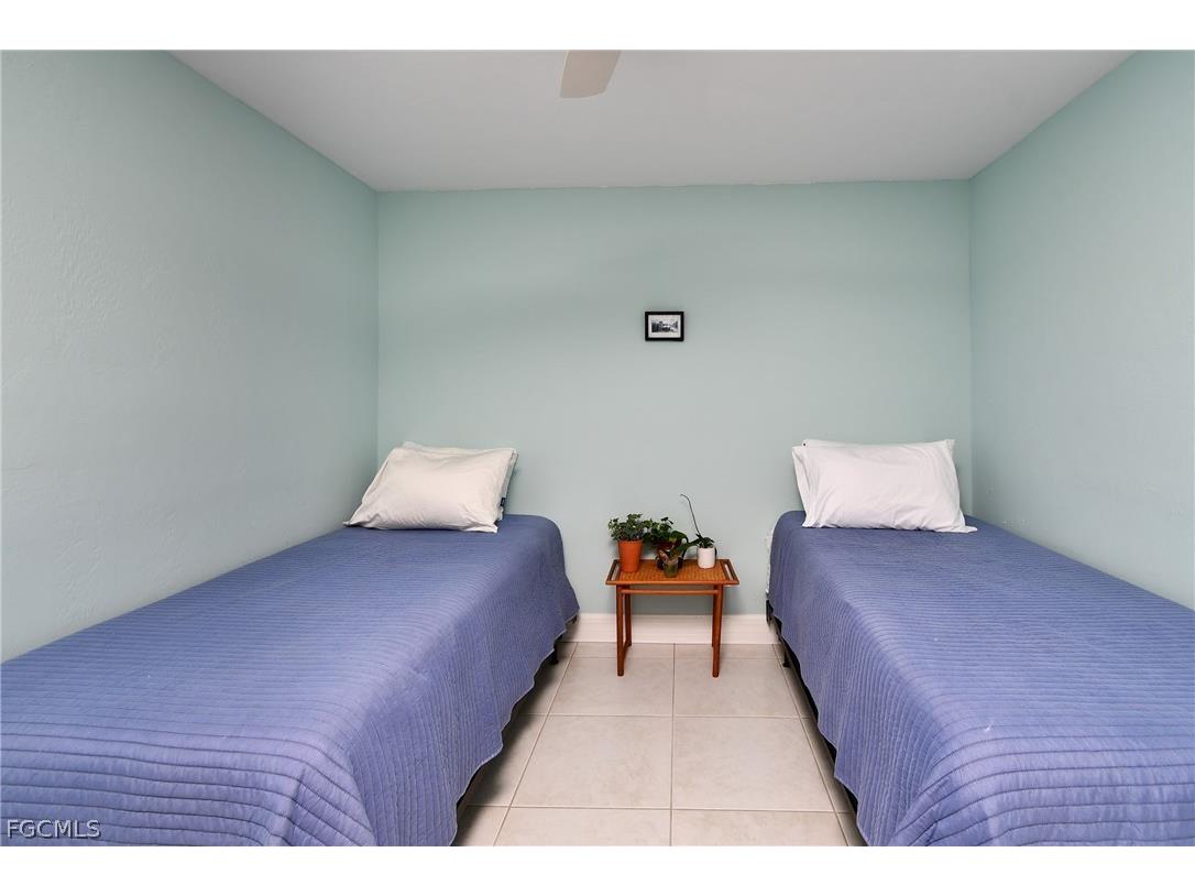 12561 Kelly Sands Way #6 Fort Myers FL 33908 2026013428 image12