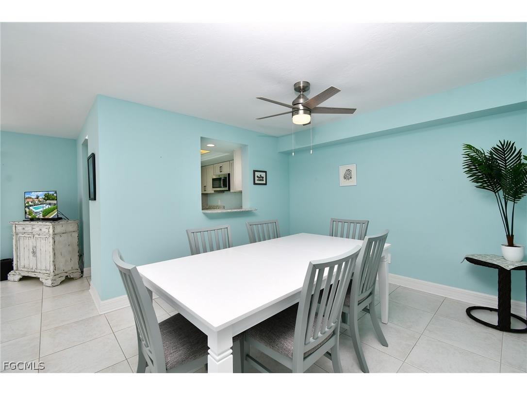 12561 Kelly Sands Way #6 Fort Myers FL 33908 2026013428 image18